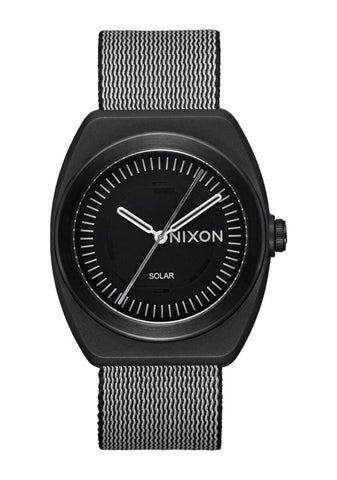 Nixon lightwave watch