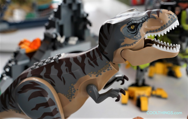 Unbox Lighting Treasure: Lego rex VS Dino-Mech Battle – Lightailing