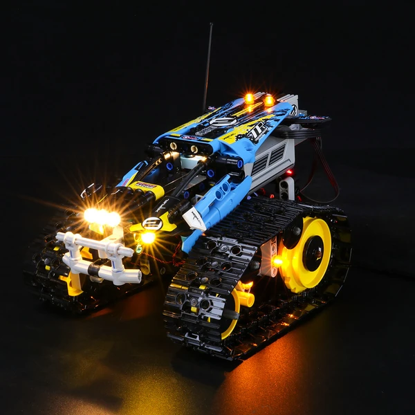 Détail d'éclairage Lego Cascadeur télécommandé 42095 – Lightailing