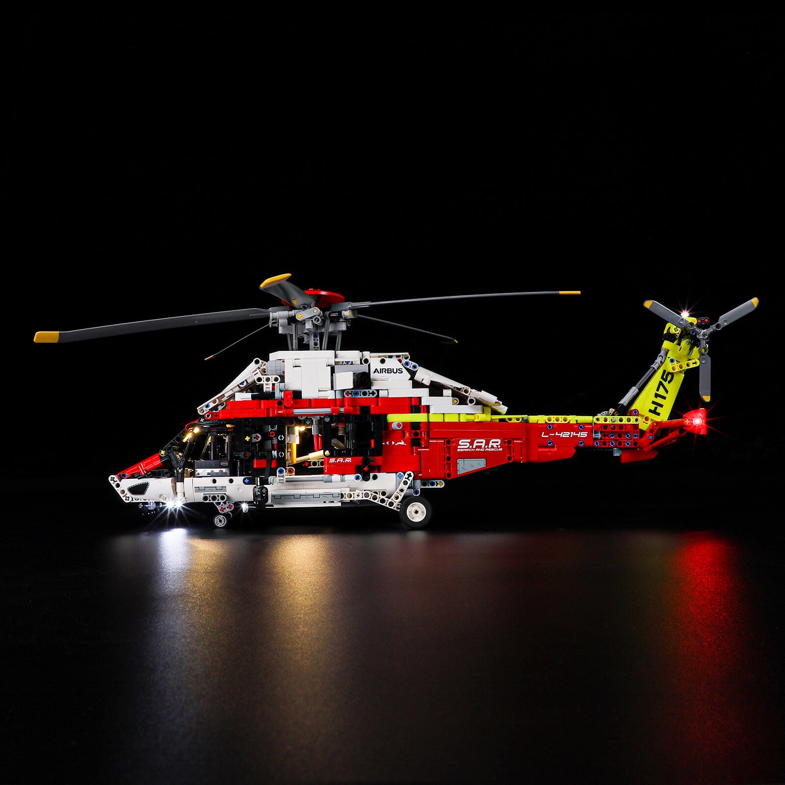 LEGO® Technic - L'hélicoptère de secours Airbus H175 - 42145 au