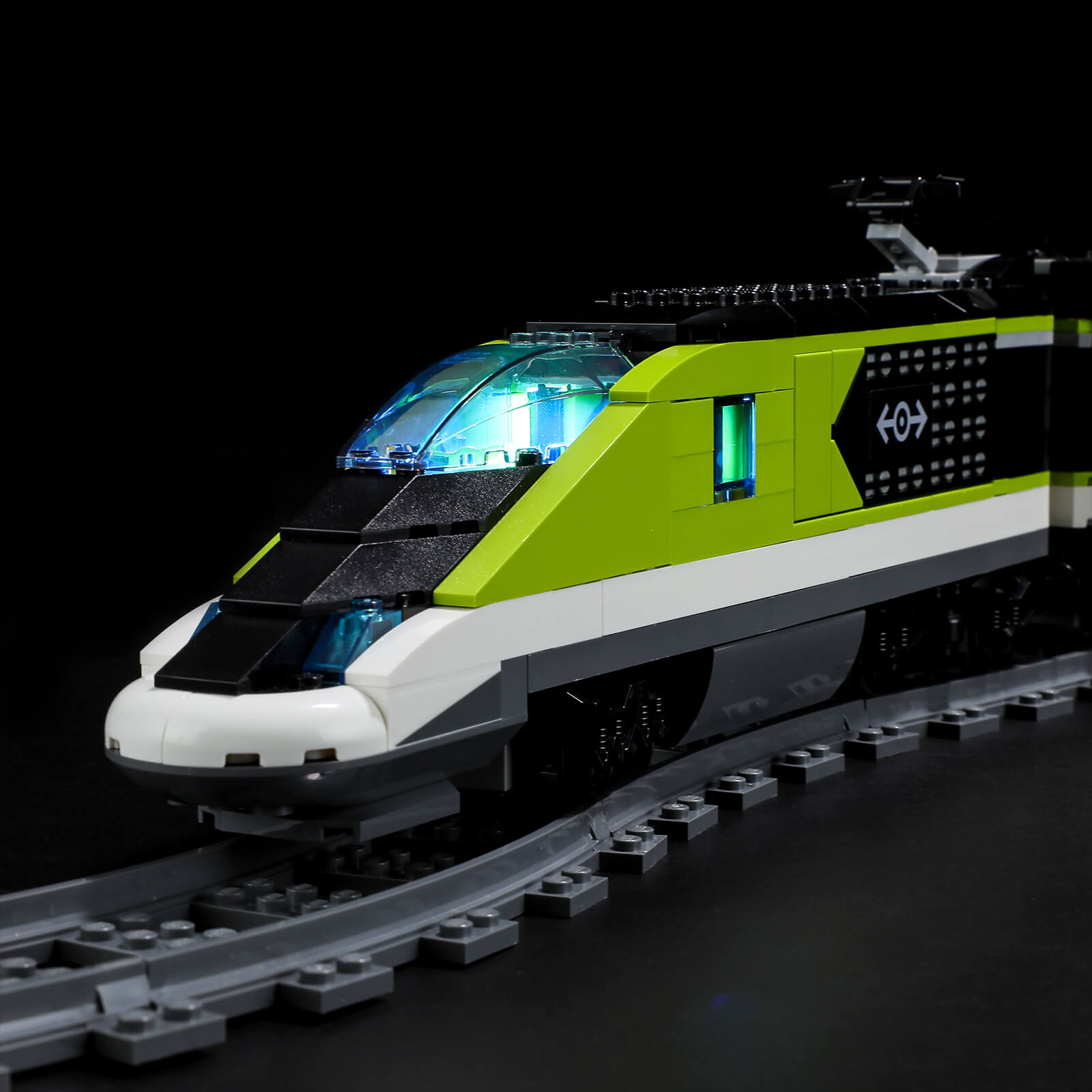LEGO 60337 Express Passenger Train review