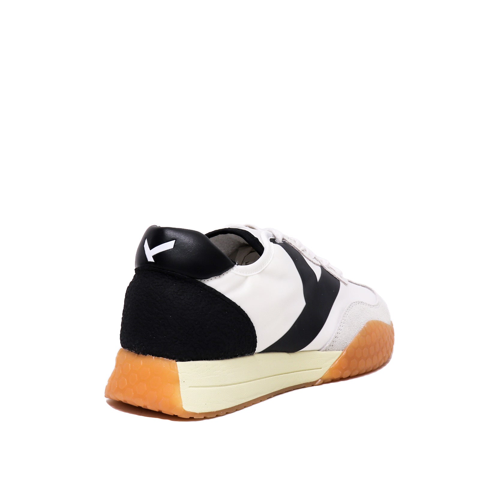 Keh-Noo Sneaker White/Black