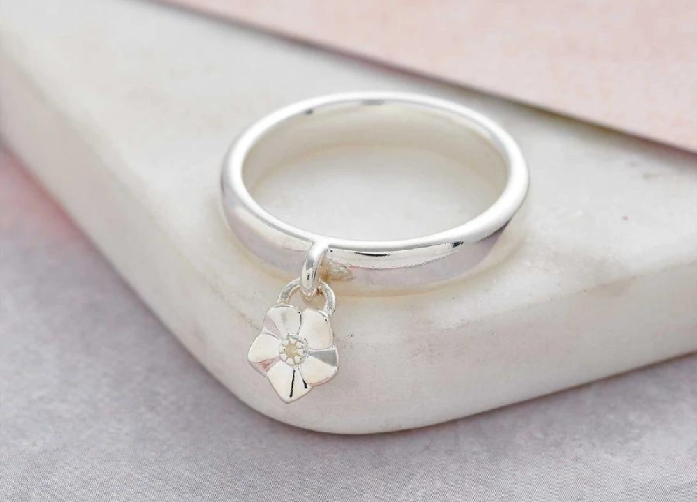 Forget-Me-Nots: The Meaning & Symbolism - Scarlett Jewellery