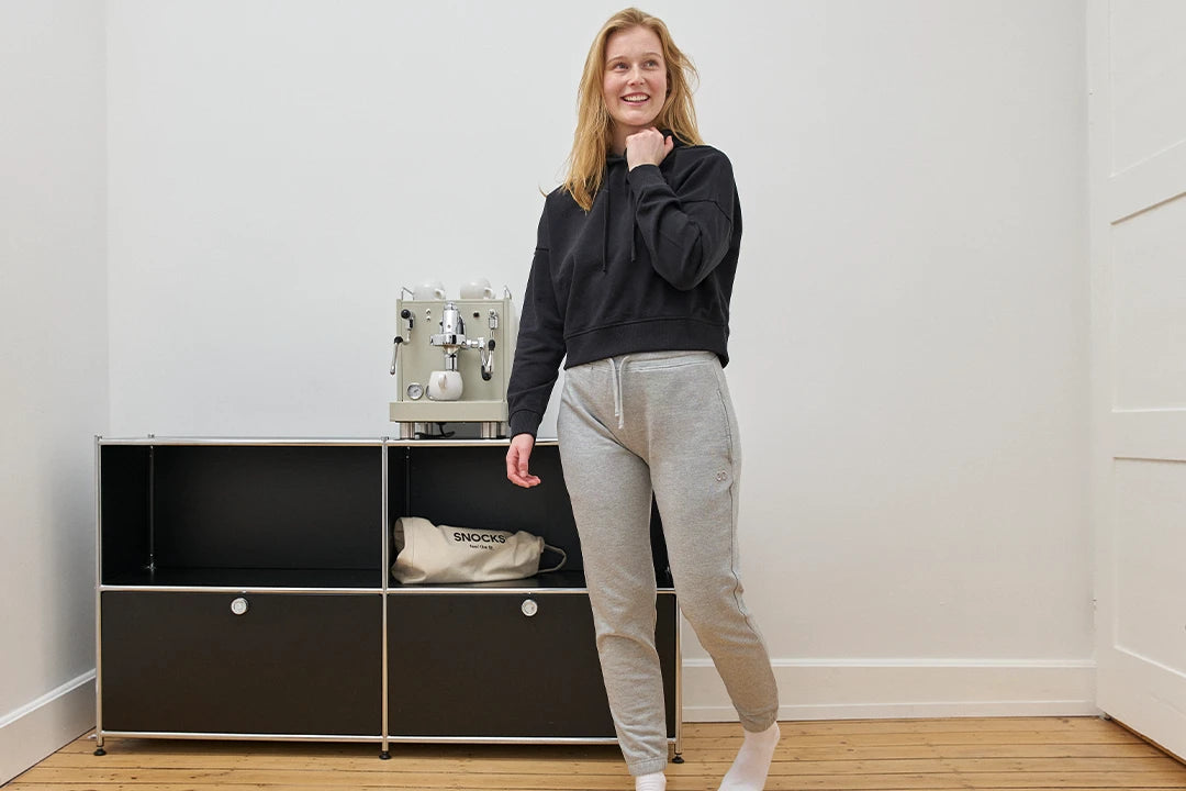 aplus_item.images.main.alt