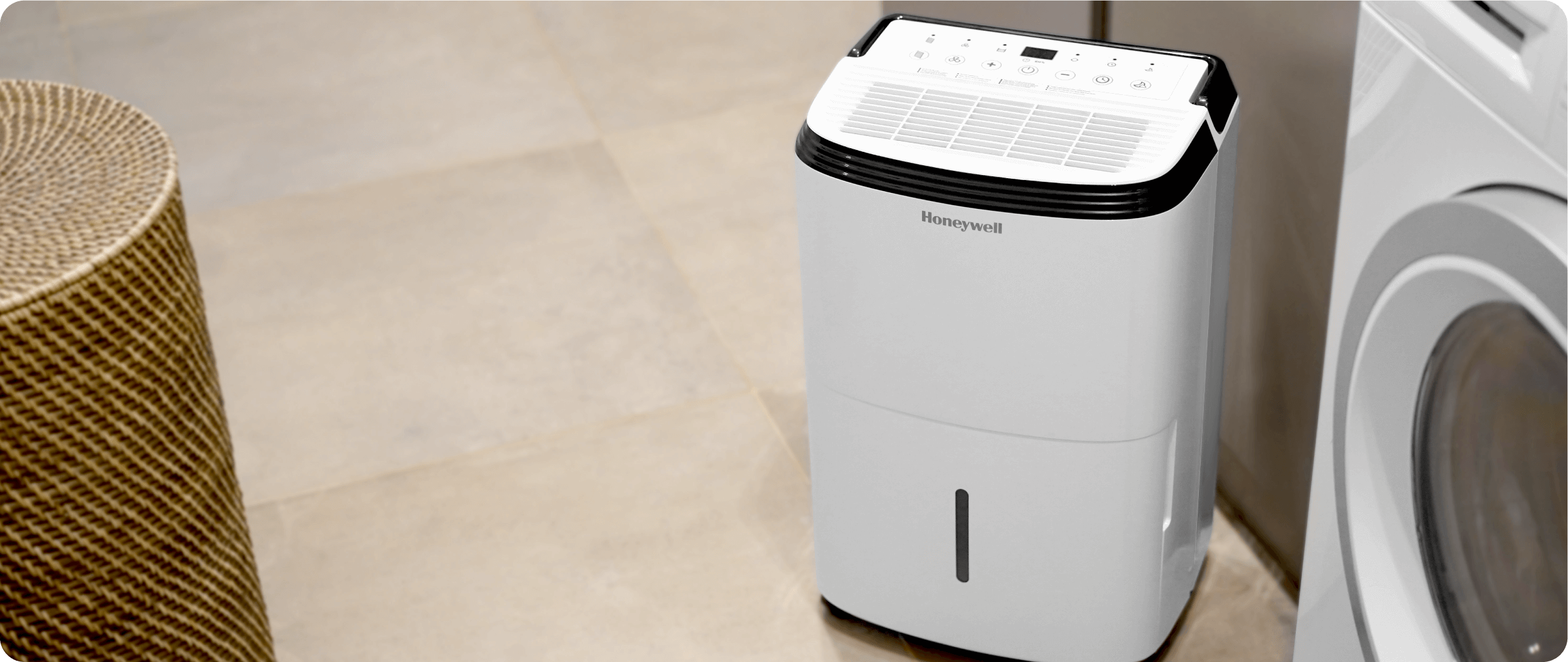 Dehumidifier in Kitchen for drying clothes