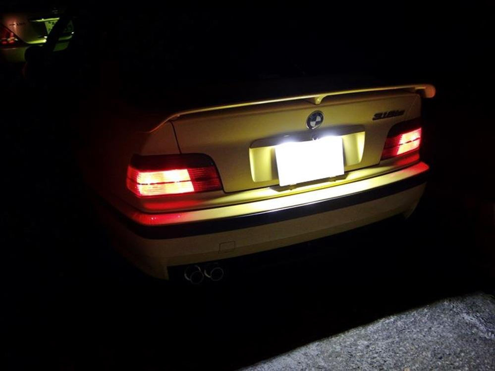 1992-98 BMW E36 3 Series Error Free LED License Plate Lights — iJDMTOY.com