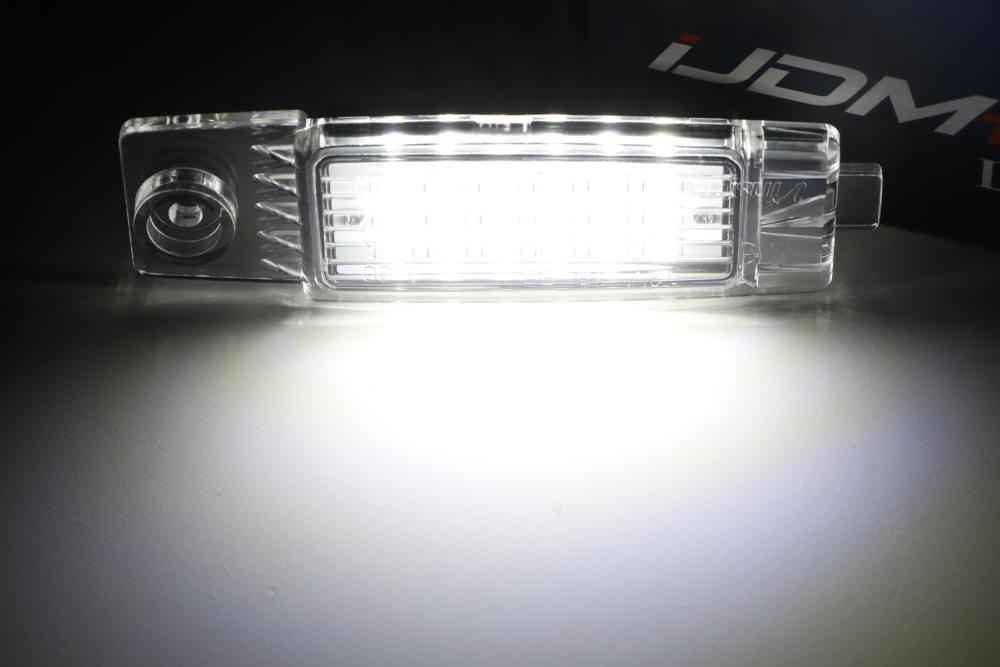 08-13 Highlander & 99-03 Lexus RX300 LED License Plate Lights — iJDMTOY.com