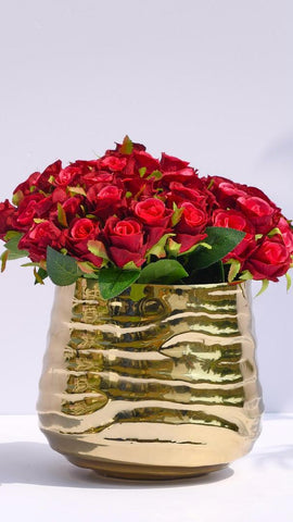 This is a product image of Acropolis Gold Vase on www.masonhome.in