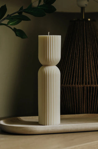 This is an image of a candle on www.masonhome.in