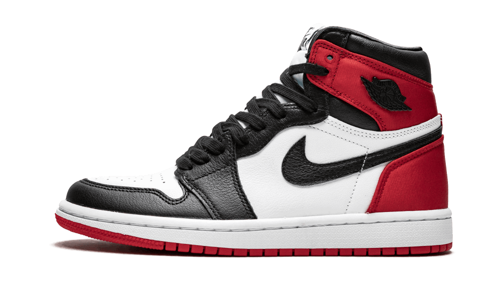 Air Jordan 1 Retro High Satin BlackToe 