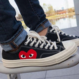 cdg play x converse black low