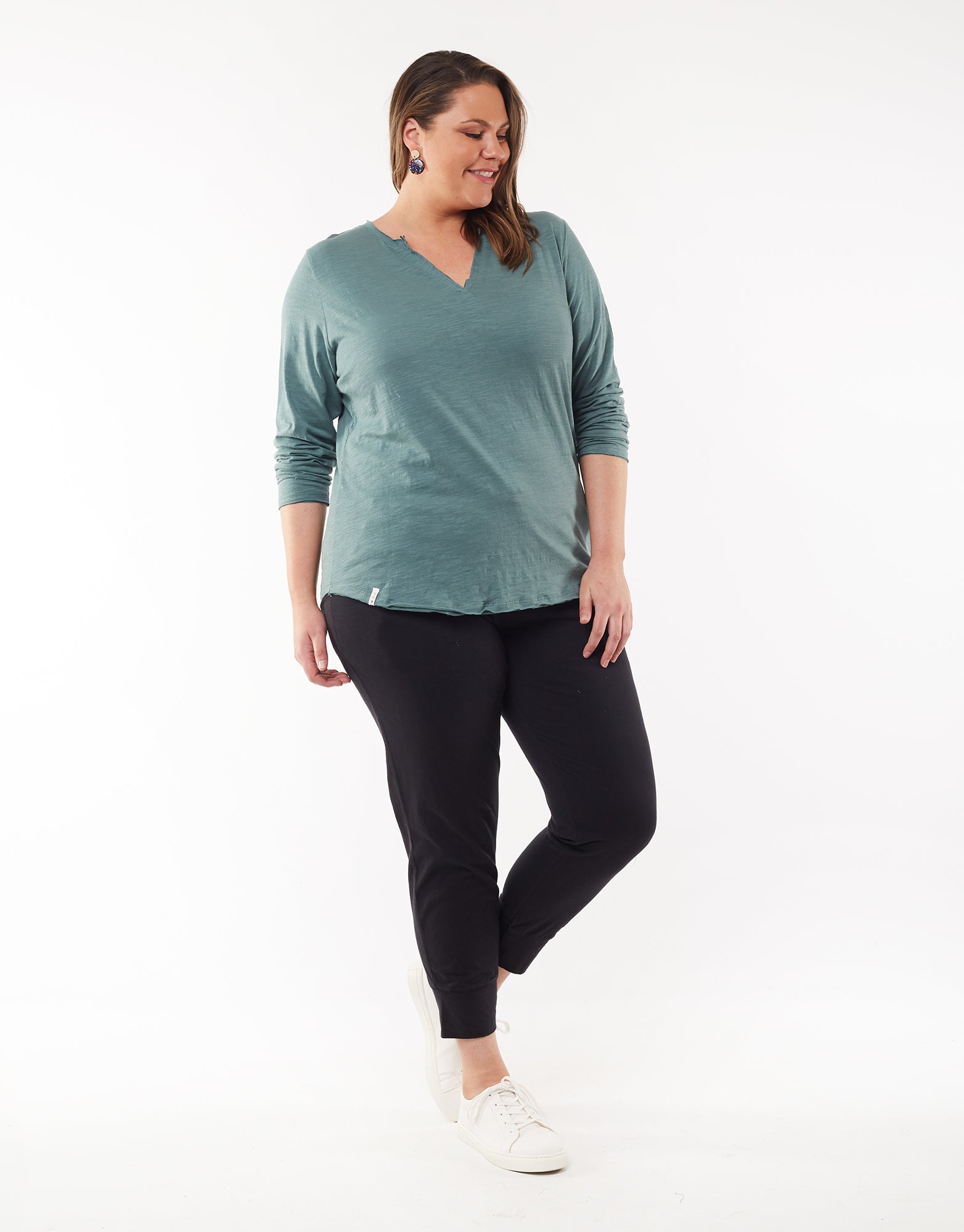 Coles Bay Henley Long Sleeve Tee - Pine Green