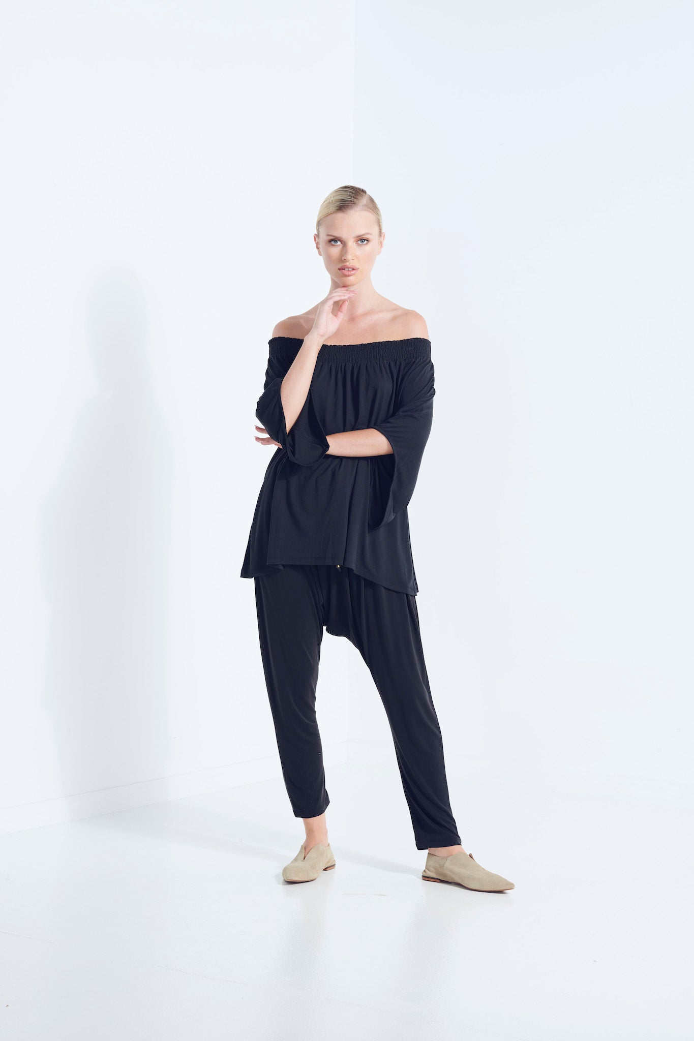 Naevia Top - Black