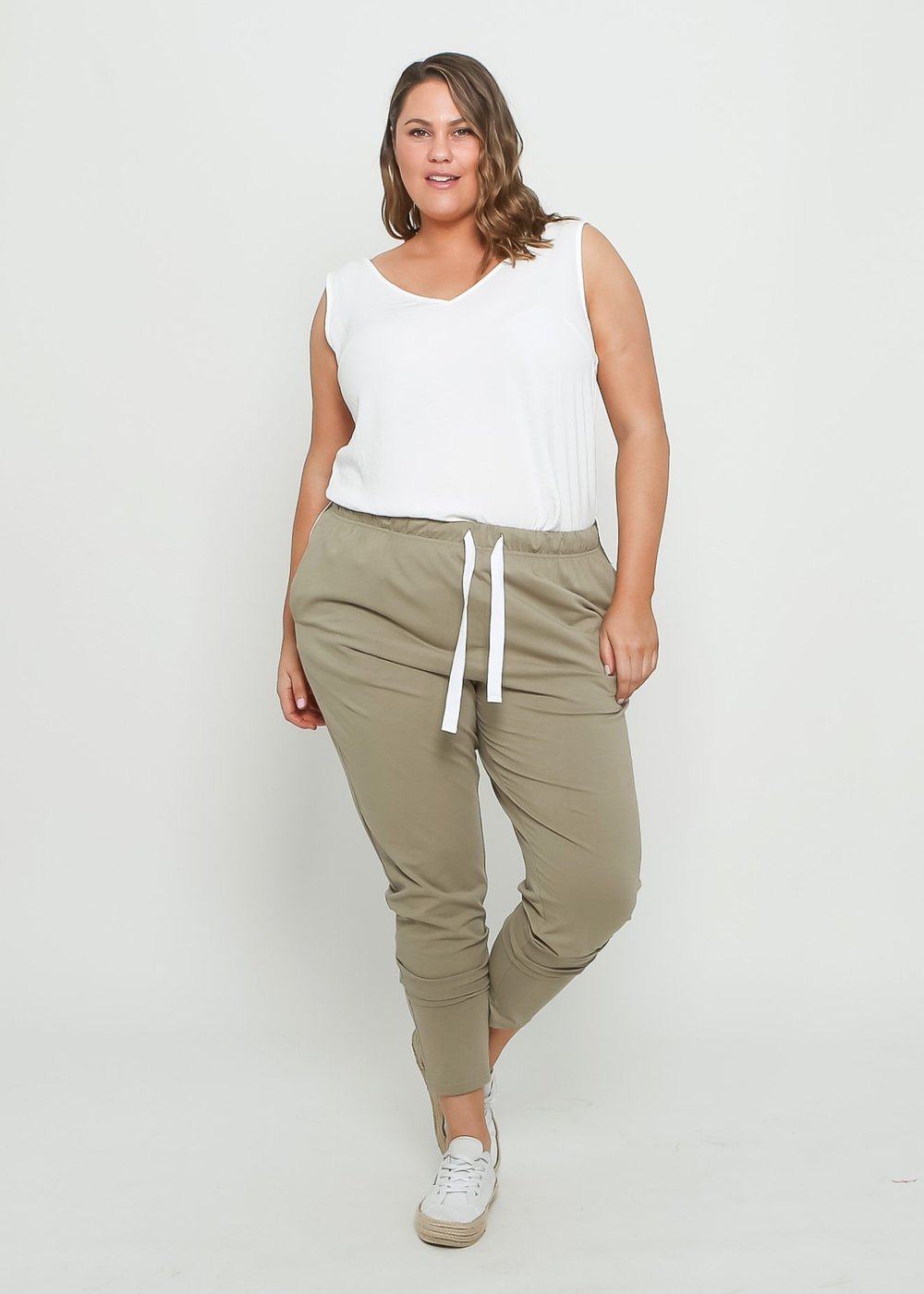 Plus Size || Lainie Lounge Pant - Khaki