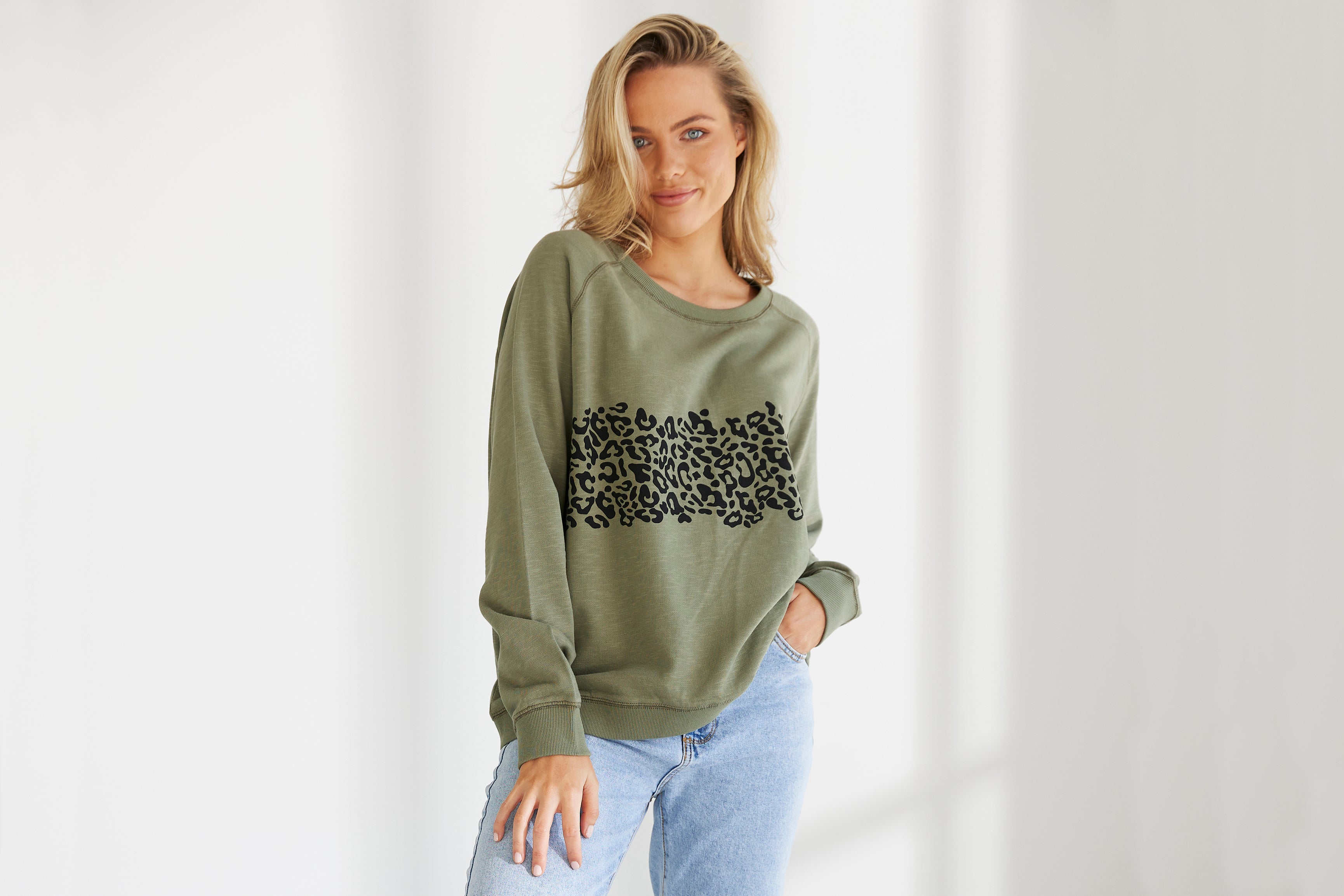 Raven Sweater - Khaki