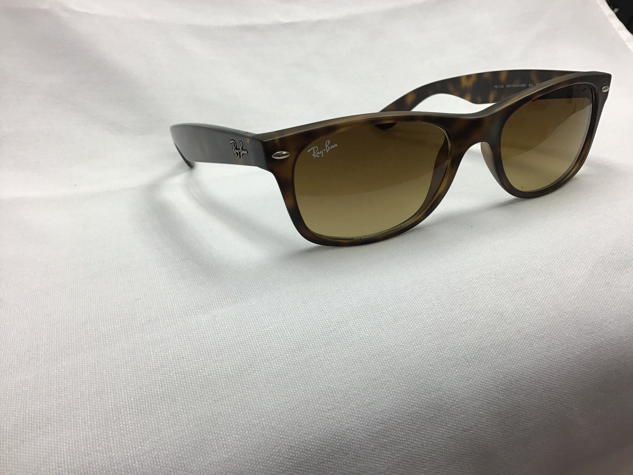 ray ban rb3132 sunglasses