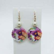 Load image into Gallery viewer, Pearl and Butterfly Bead Earrings