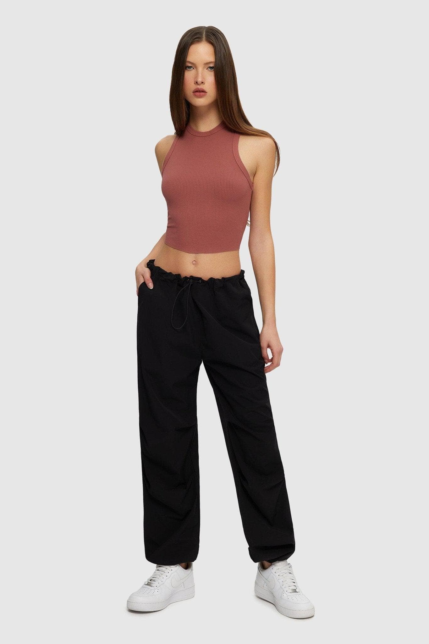 Low Cut Baggy Parachute Pant