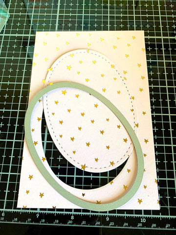 oval die cut for shaker card window frame 