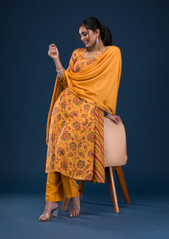 Designer and stylish Salwar Kameez Styles that are trendy in 2019.