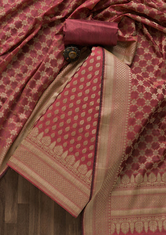 Designer Banarasi Suit at Rs.500/Piece in surat offer by Riyan Fashion