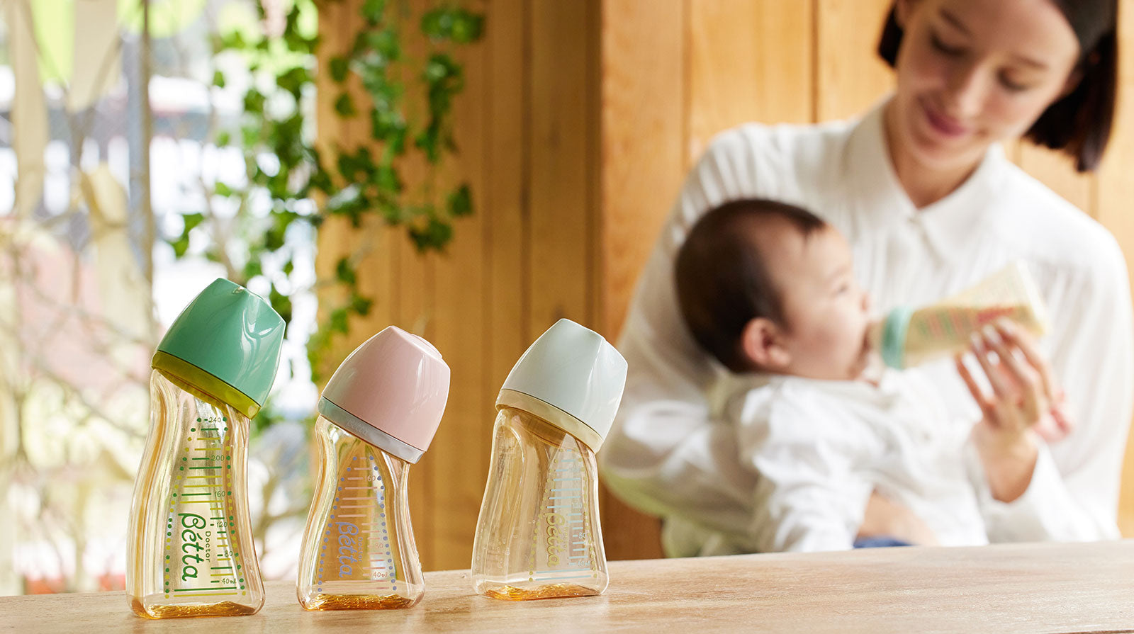 Reduces burping and spitting up　Doctor Bétta Baby Bottle