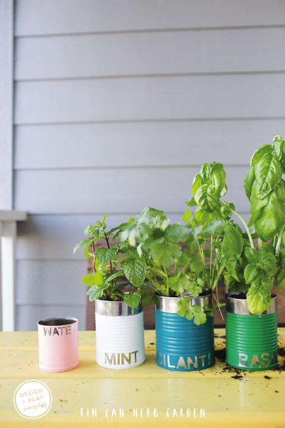 Container Gardening: DIY Planter box from pallets - Foxy Folksy