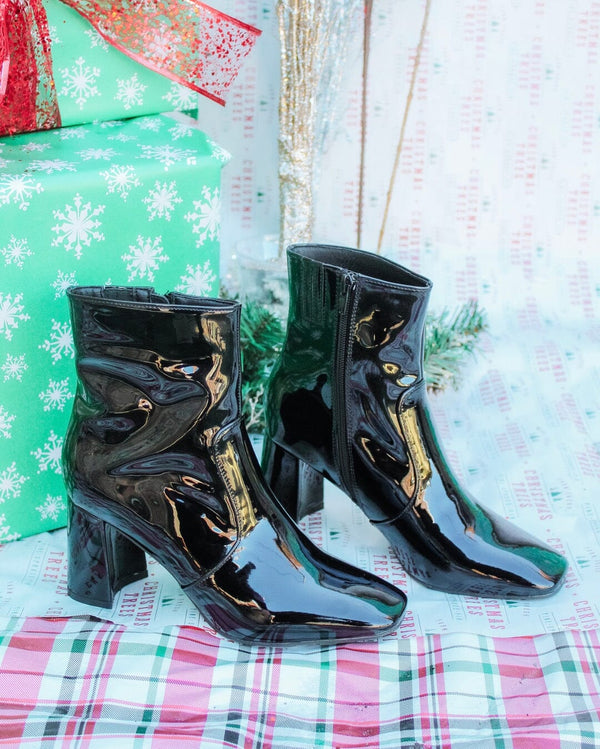 Buckle Bunny Boots – Swanky Indian Boutique