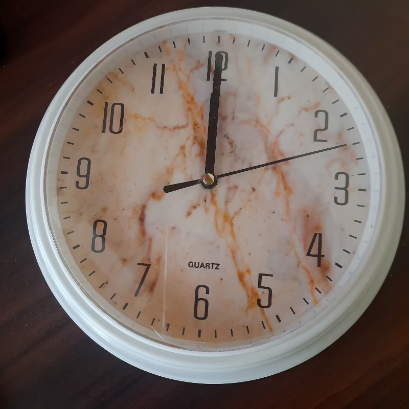 Wall Clock Antique 8"