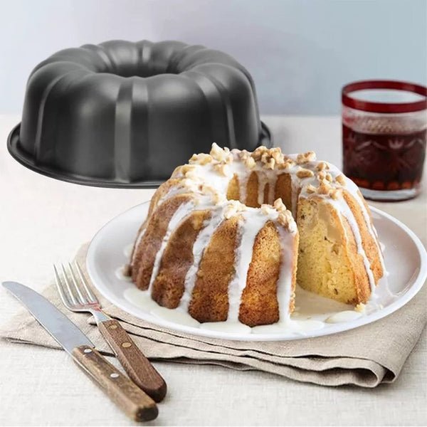 Non-Stick Bundt Cake Pan - 27 cm by Cake Craft Company