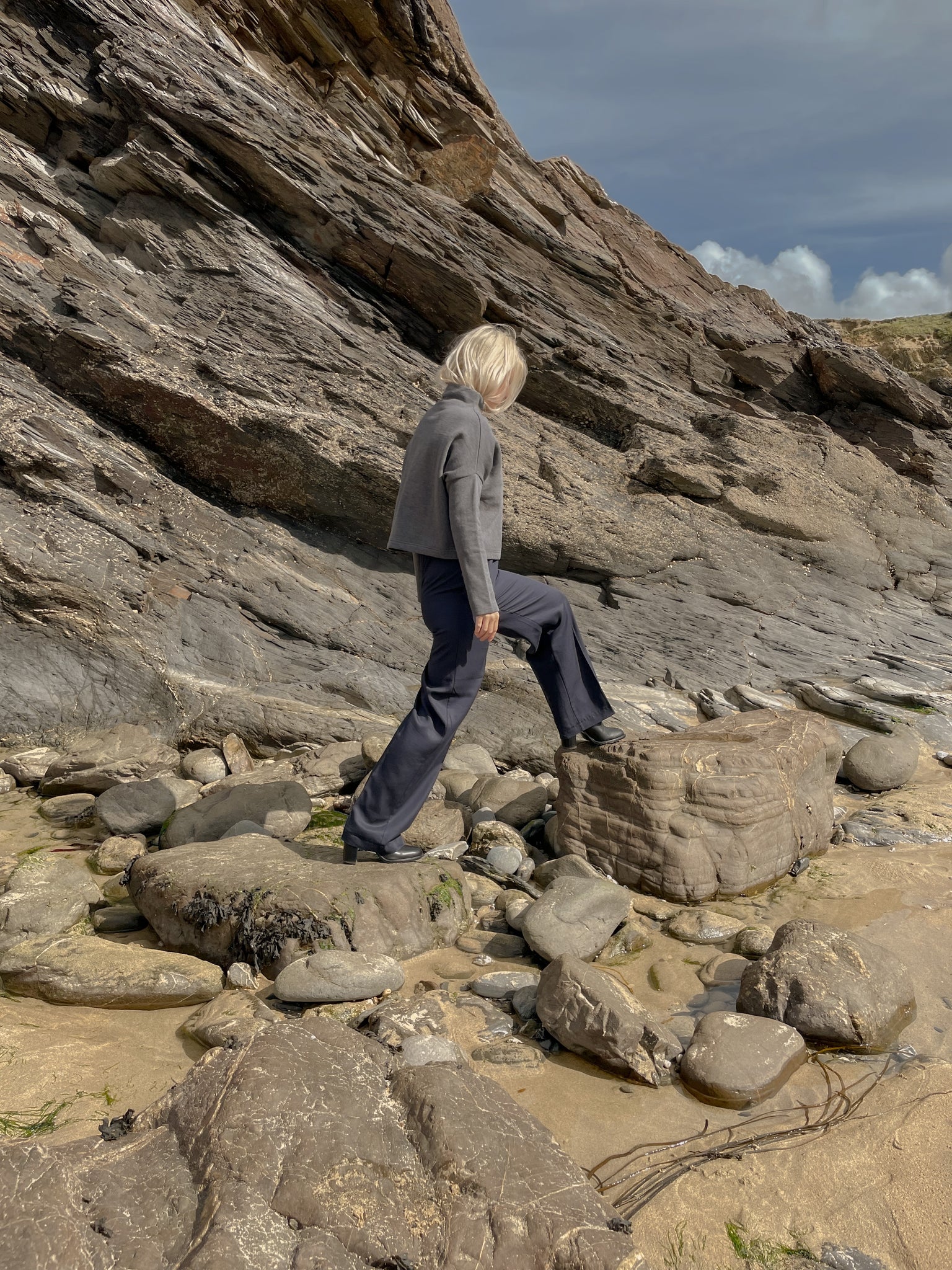 ADVA, adva studios, cornwall, sustainable fashion brand, sustainable clothing, organic cotton, organic fashion