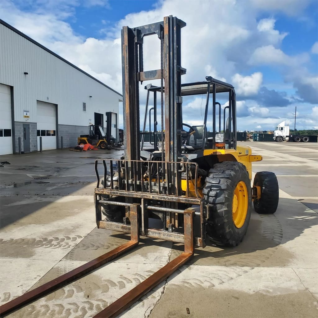 AAA Forklifts - 2005 JCB 930-2 6,000 lb. Diesel Rough-Terrain