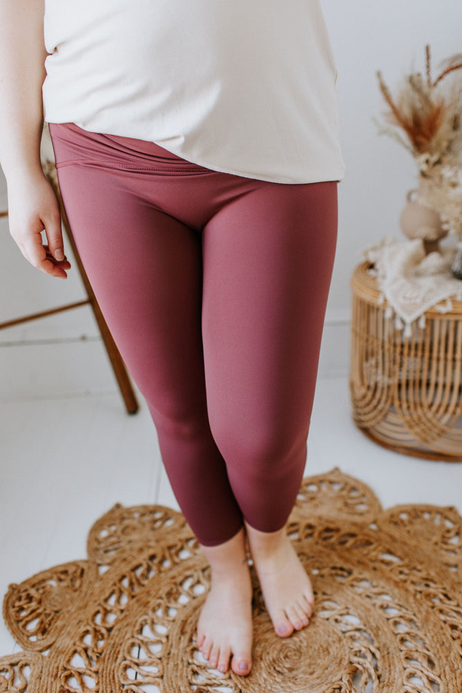 Spanx Garnet Rose Look At Me Now Leggings Size 1X - $35 - From Trina