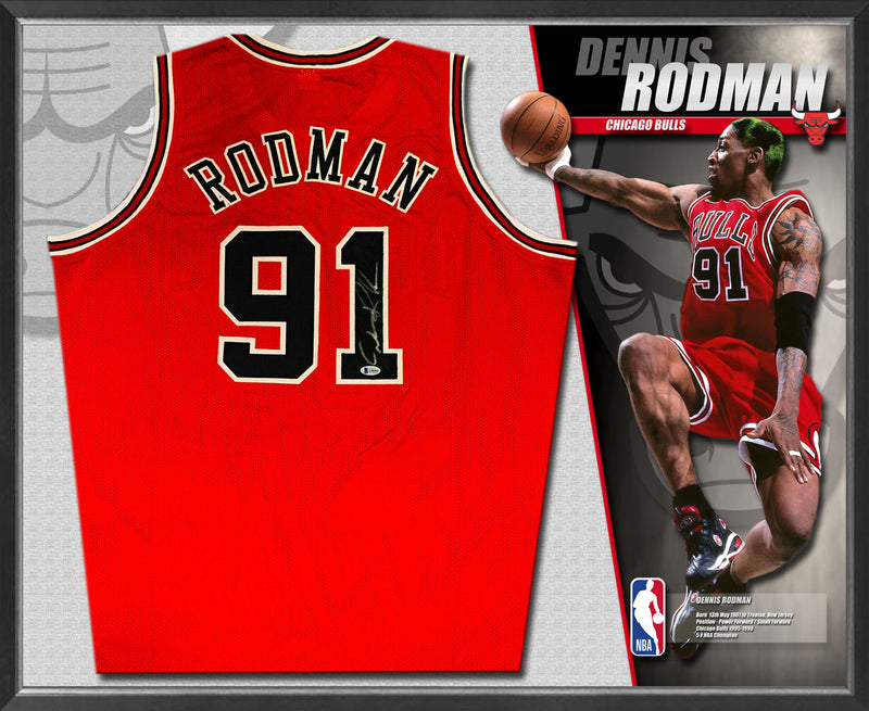  Bulls Dennis Rodman Autographed Red Jersey Beckett BAS : Sports  & Outdoors