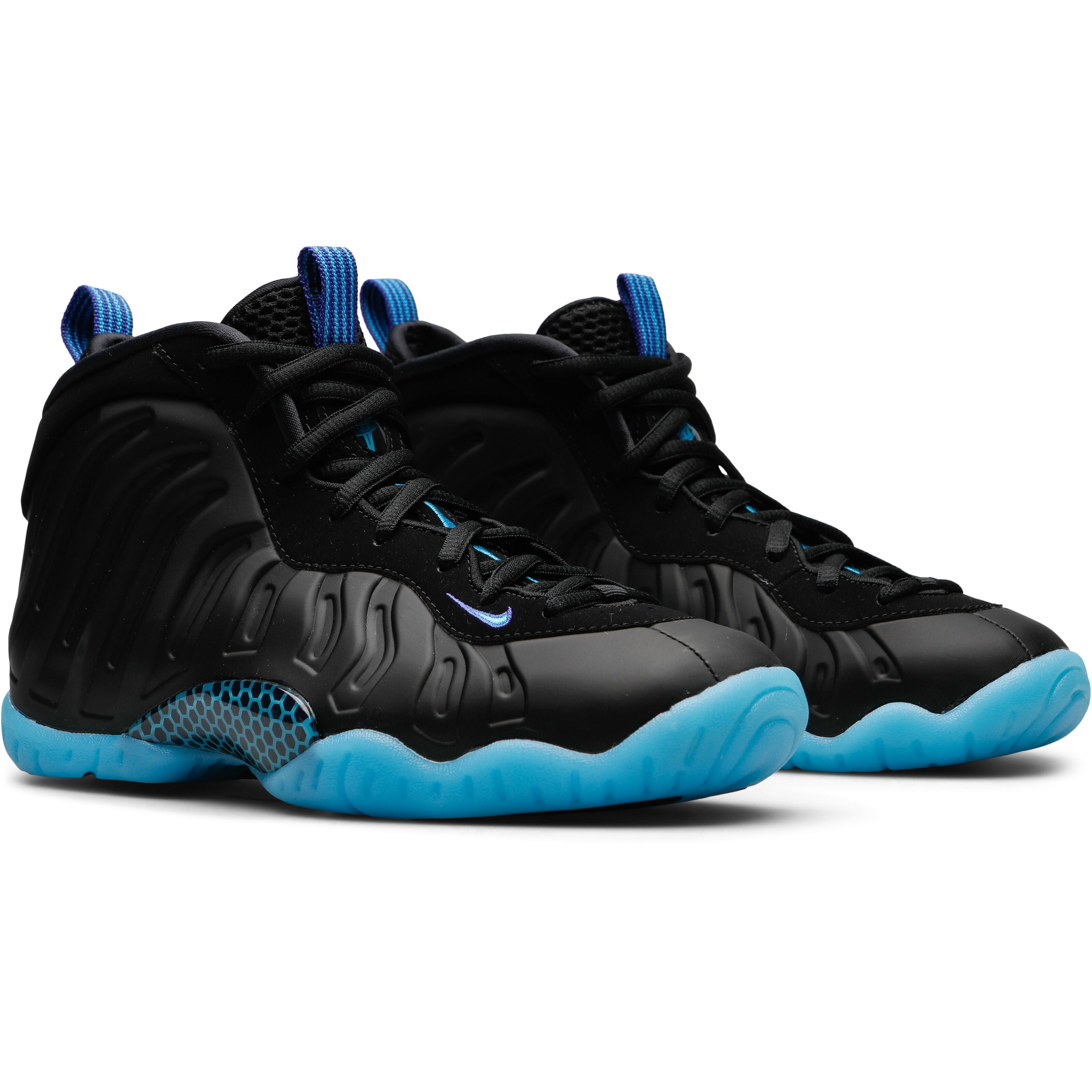 nike little posite one hornets