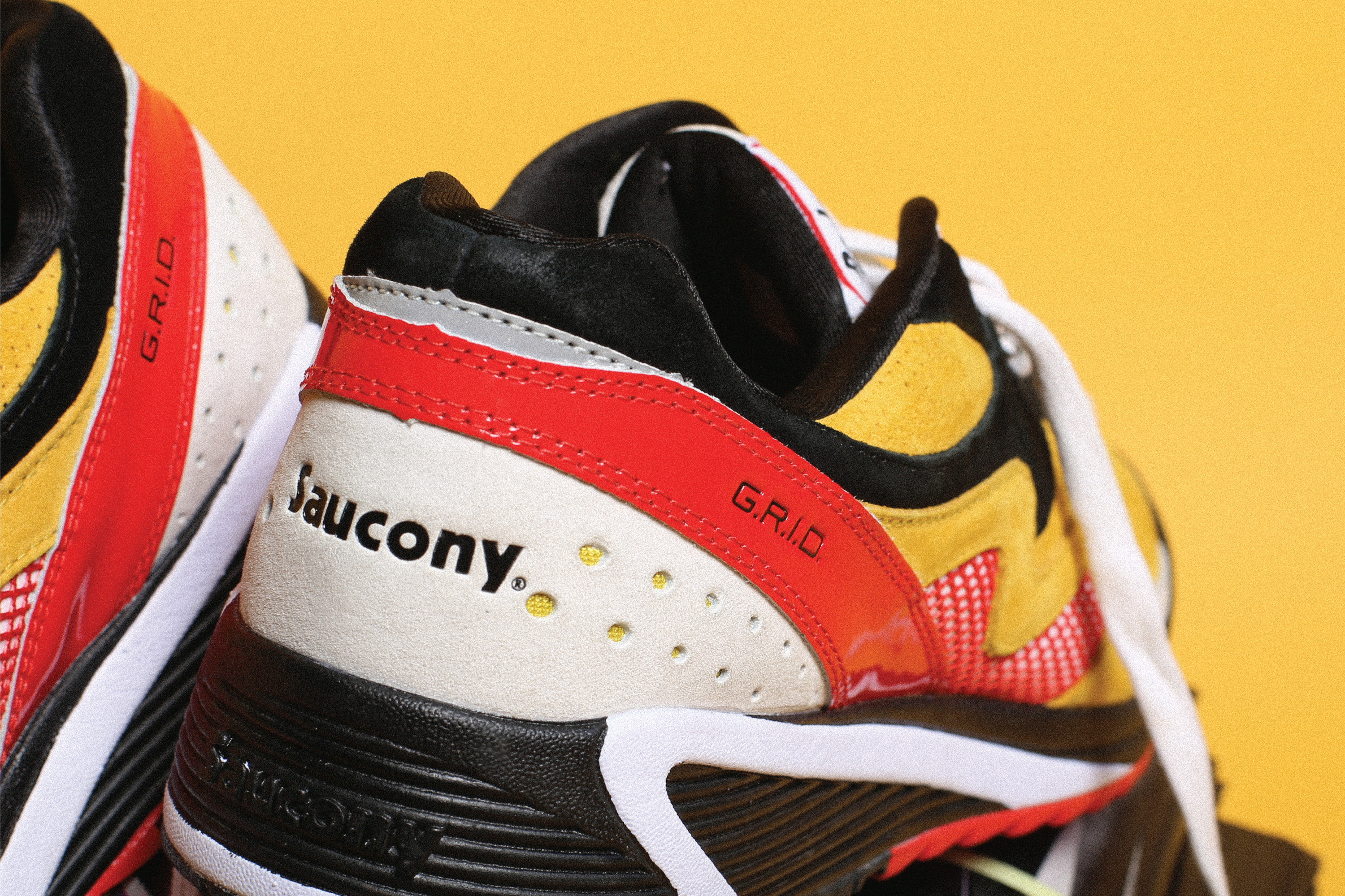 saucony grid 8000 bodega