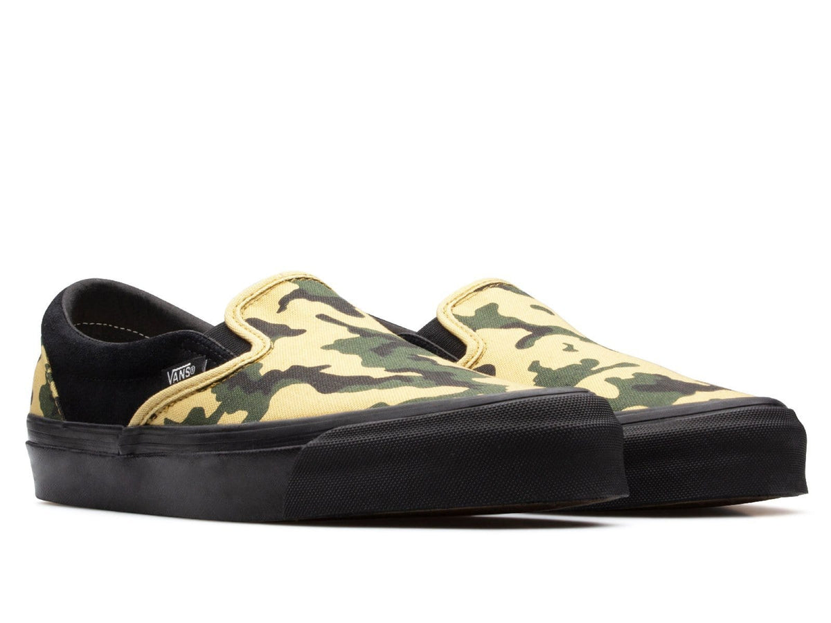 vans vault black camo