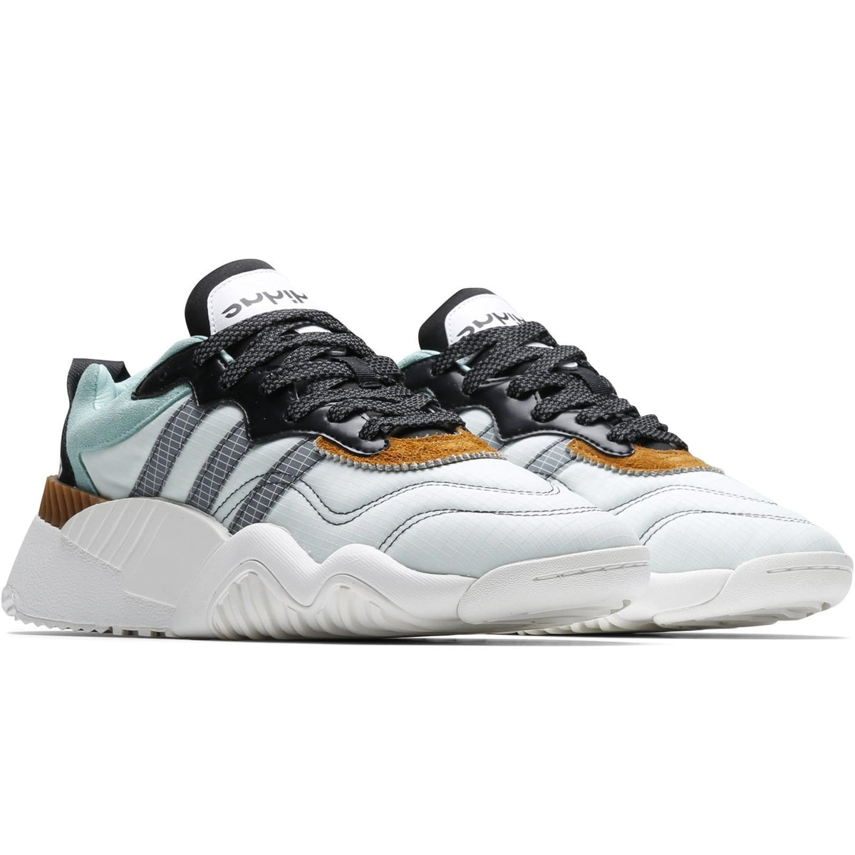 adidas x aw turnout trainer