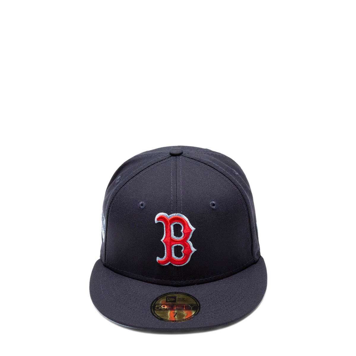 Official ON Field (55.8cm) Boston Red Sox Hat  Boston red sox hat, Red sox  hat, Red sox cap