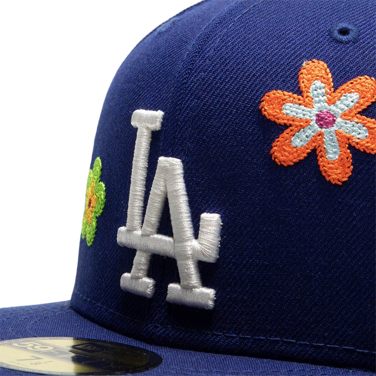 New Era Los Angeles Dodgers Chain Stitch Hoodie Stone