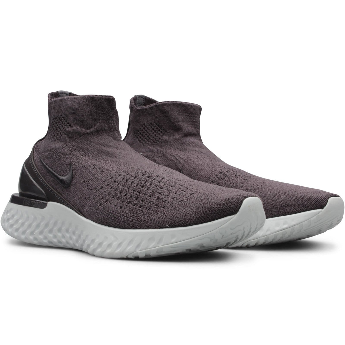 nike rise react flyknit grey