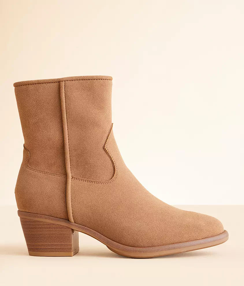 Sumner Ankle Boot by Mia