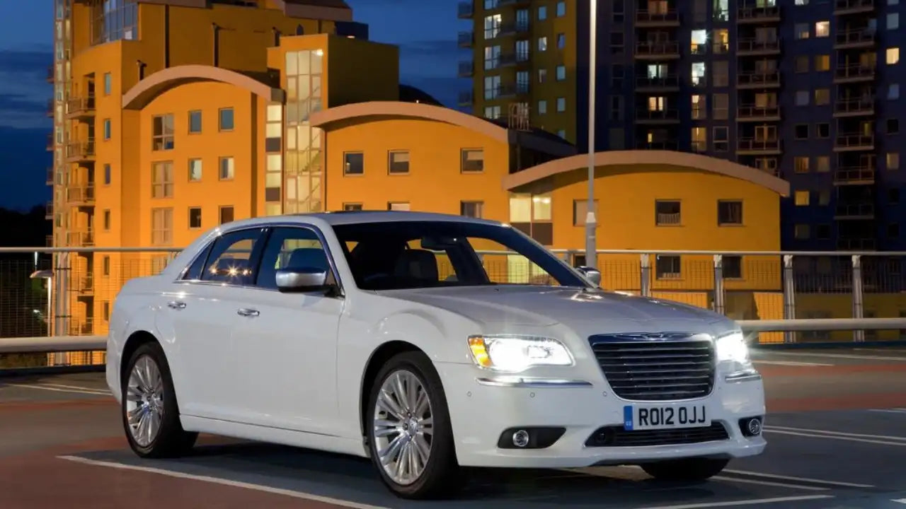 كرايسلر 300C-الخارجية