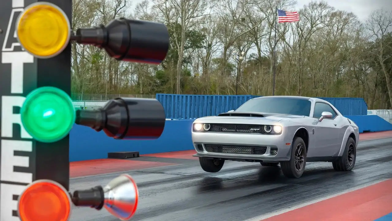 Dodge Challenger SRT Demon exterior