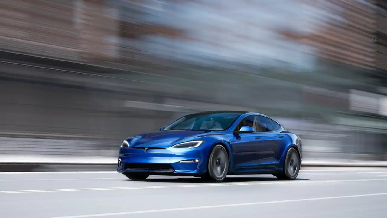 Tesla S