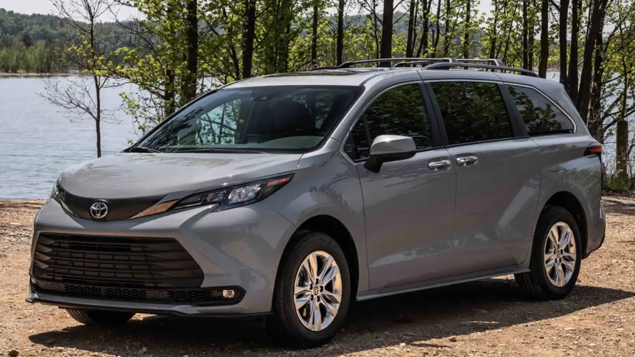 best-mom-cars-Toyota-Sienna