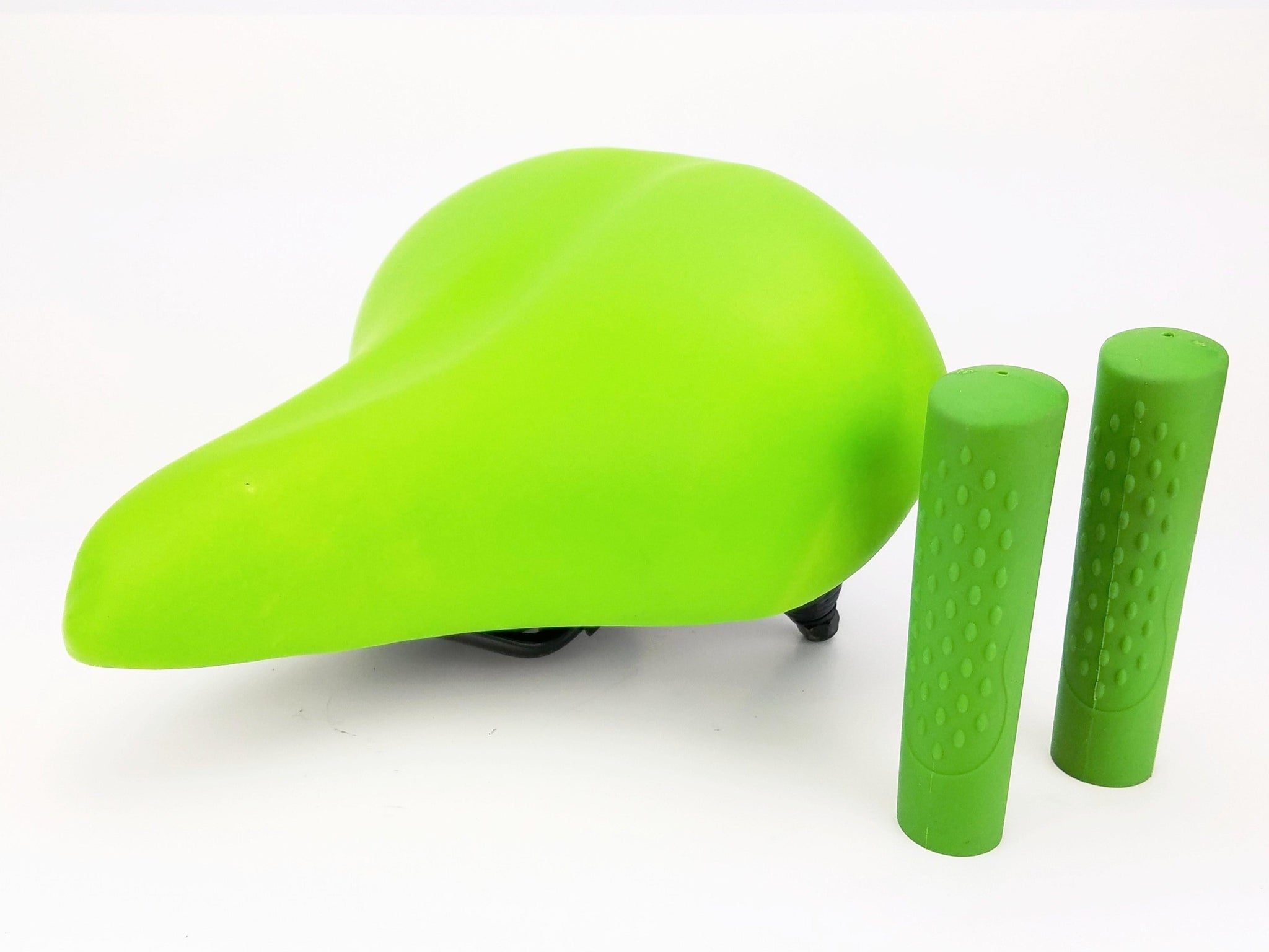 green bike saddle