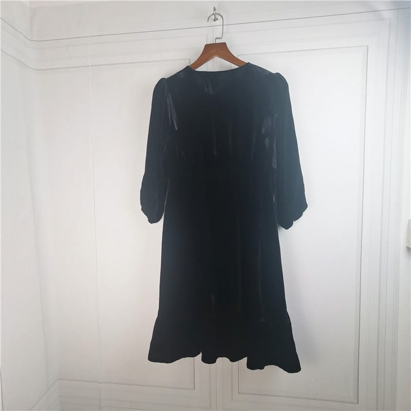 Black Vintage Velvet Loose Single-breasted V-neck 3/4 Sleeve Mini Dress