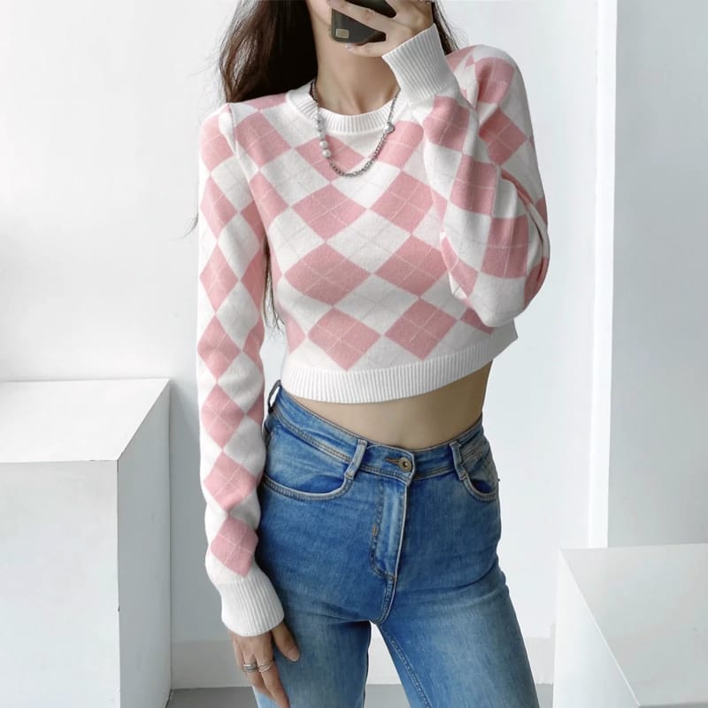 Women White Pink Argyle Crew Neck Cropped Knit Jumper