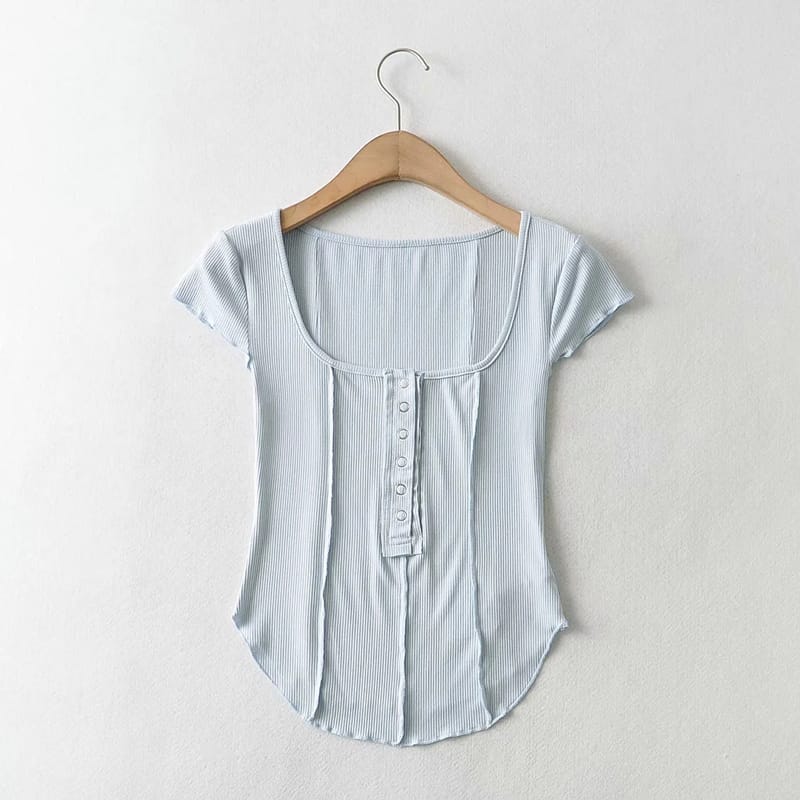 Women Light Grey Scoop Neck Buttoned Short Cap Sleeve Curve Hem Fitted top with Seam detail T-shirt